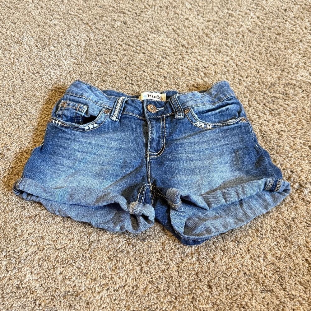 Mudd Jean Shorts Girls 12 Blue Denim Medium Wash Cuff Hem Embroidery Flap Pocket